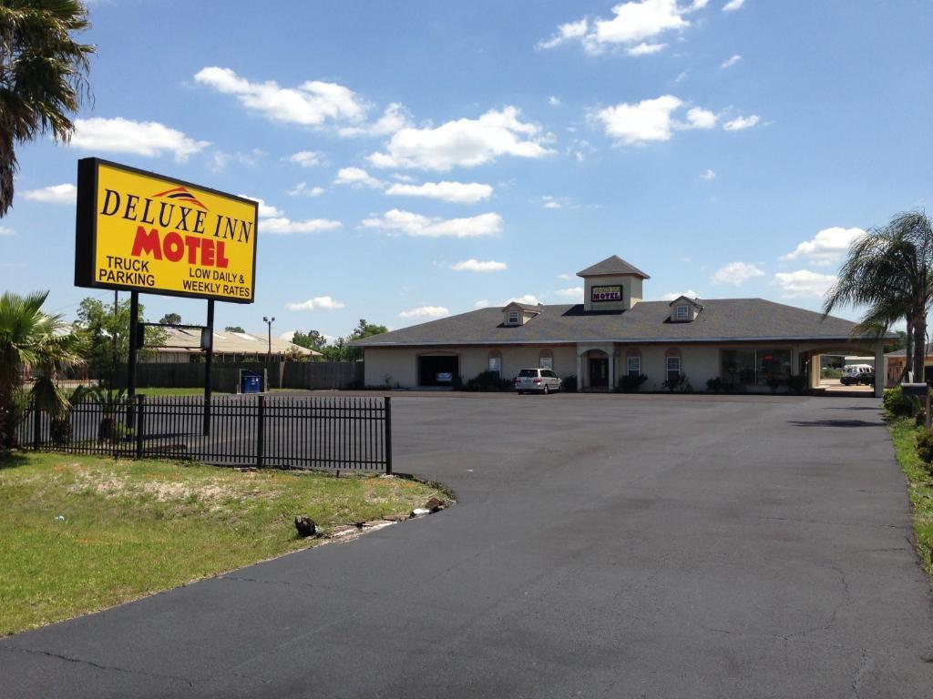 Deluxe Inn Motel Lake Charles Zewnętrze zdjęcie