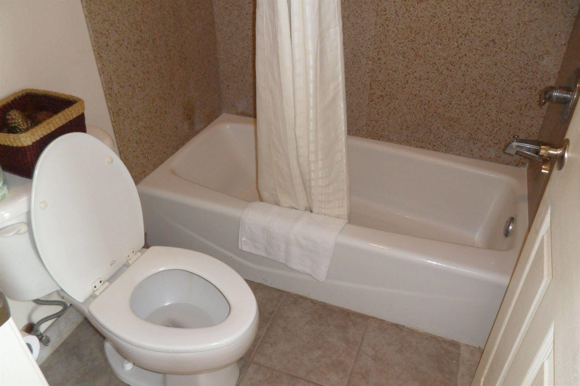 Deluxe Inn Motel Lake Charles Zewnętrze zdjęcie